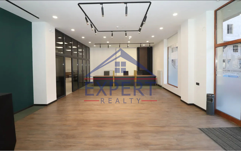 ԿԵՆՏՐՈՆ, ԼԵՌ ԿԱՄՍԱՐ ՓՈՂՈՑ, 200 ՔՄ