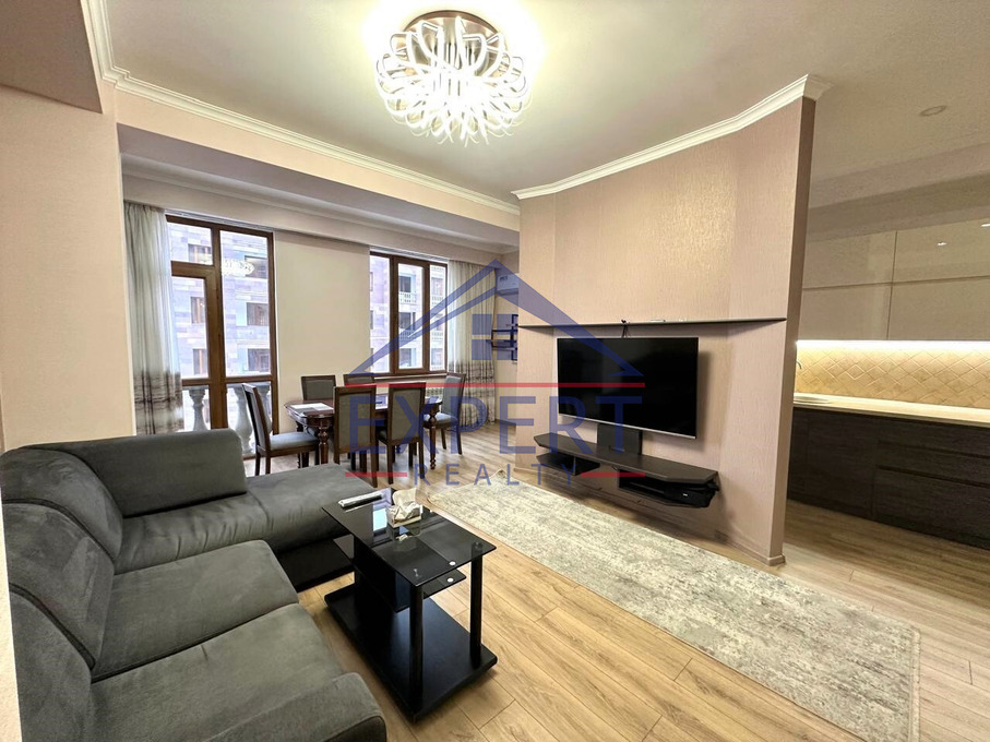 ԱՐԱԲԿԻՐ, ԱԴՈՆՑԻ ՓՈՂՈՑ, 4 ՍԵՆՅԱԿ