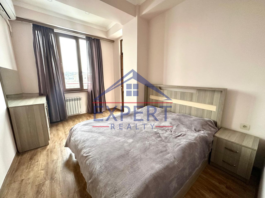 ԱՐԱԲԿԻՐ, ԱԴՈՆՑԻ ՓՈՂՈՑ, 4 ՍԵՆՅԱԿ