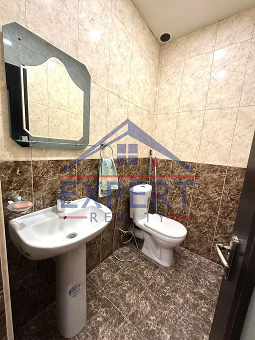 ԱՐԱԲԿԻՐ, ԱԴՈՆՑԻ ՓՈՂՈՑ, 4 ՍԵՆՅԱԿ