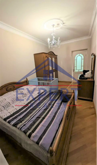 ԱՐԱԲԿԻՐ, ԿԱՍՅԱՆ ՓՈՂՈՑ, 3 ՍԵՆՅԱԿ