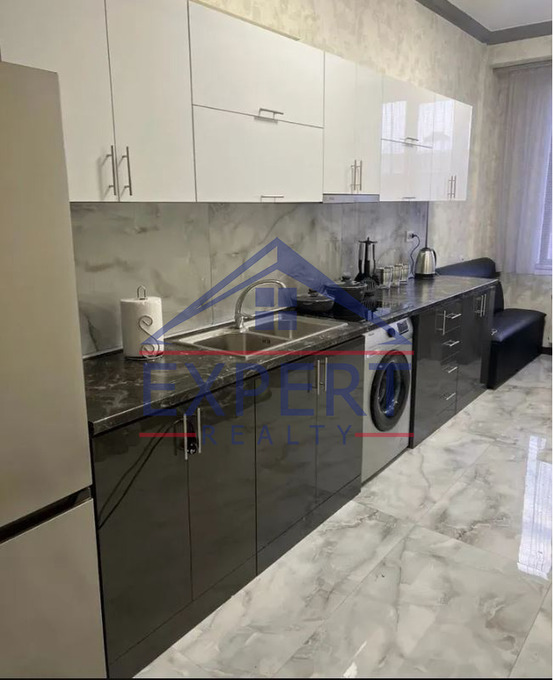 ԱՐԱԲԿԻՐ, ԱԴՈՆՑԻ ՓՈՂՈՑ, 3 ՍԵՆՅԱԿ