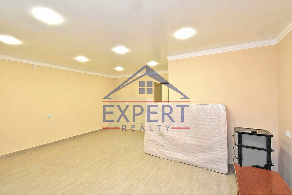 ԱՐԱԲԿԻՐ, ՎԻԿՏՈՐ ՀԱՄԲԱՐՁՈՒՄՅԱՆ ՓՈՂՈՑ