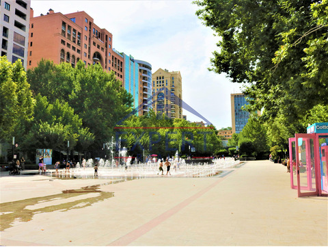 ԿԵՆՏՐՈՆ, ԵԿՄԱԼՅԱՆ ՓՈՂՈՑ, 3 ՍԵՆՅԱԿ