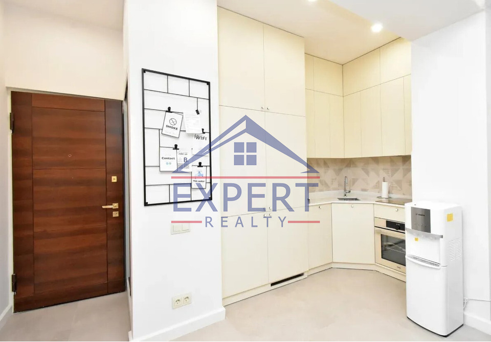 ԿԵՆՏՐՈՆ, ԵԿՄԱԼՅԱՆ ՓՈՂՈՑ, 3 ՍԵՆՅԱԿ