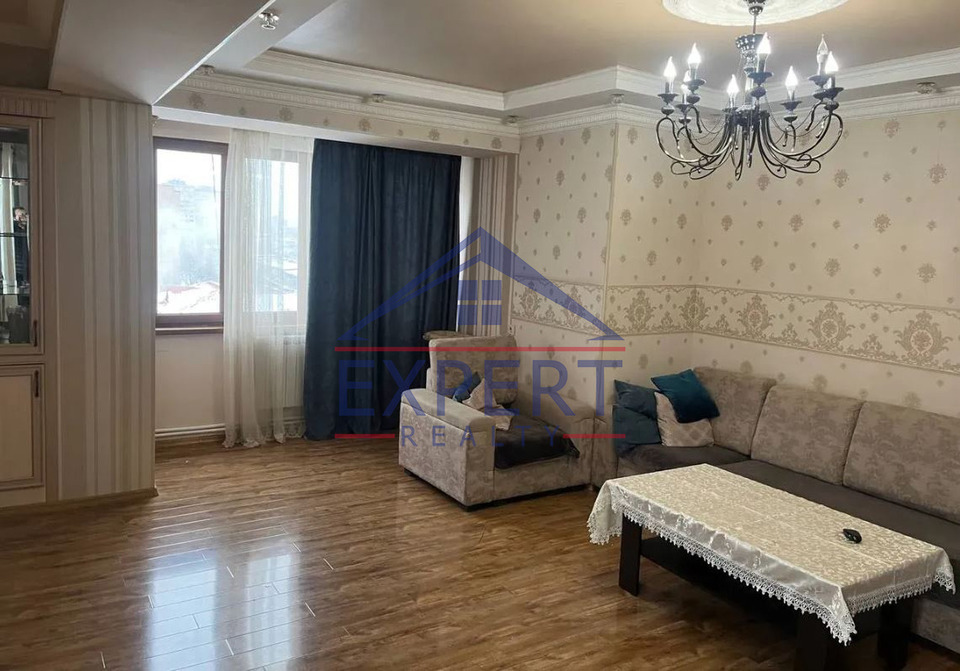 ԴԱՎԹԱՇԵՆ, ՏԻԳՐԱՆ ՊԵՏՐՈՍՅԱՆ ՓՈՂՈՑ, 3 ՍԵՆՅԱԿ