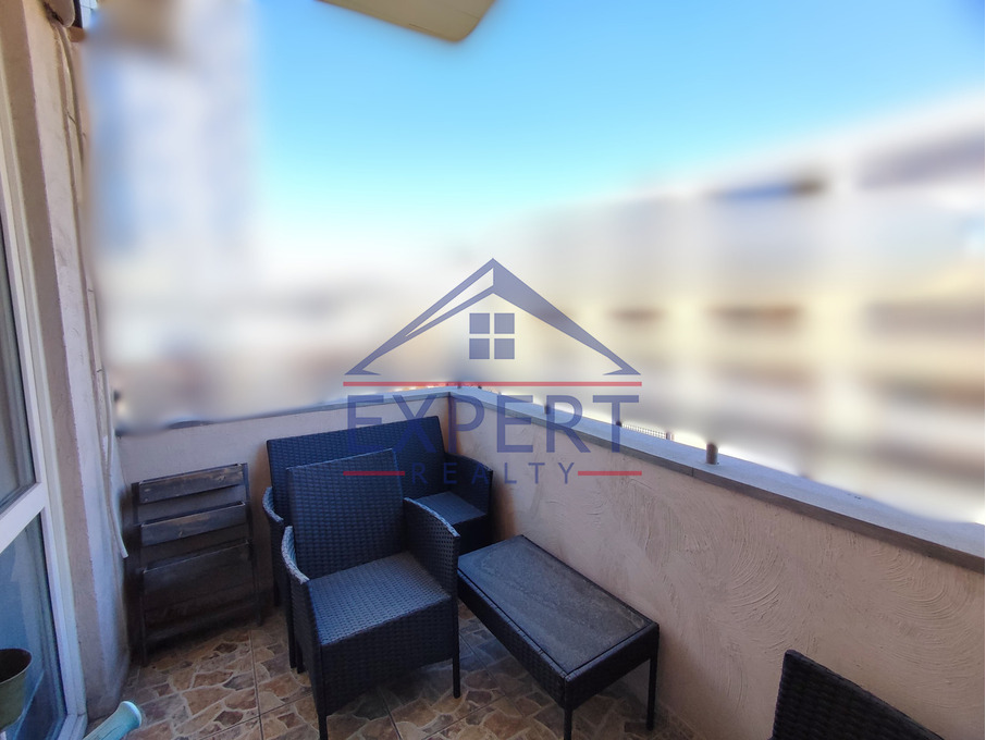 ԿԵՆՏՐՈՆ, ՊՈՒՇԿԻՆԻ ՓՈՂՈՑ, 3 ՍԵՆՅԱԿ