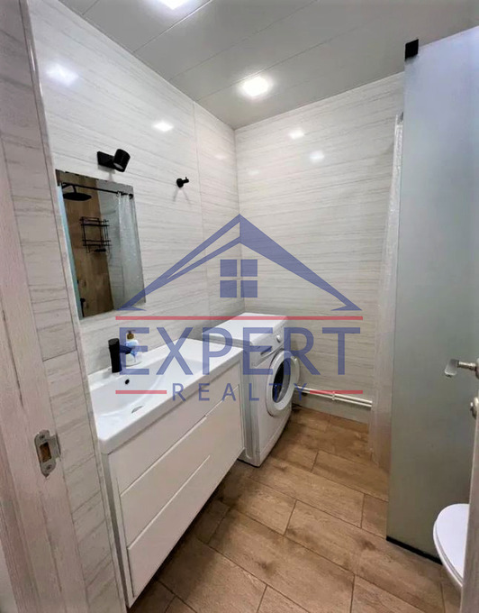 ԱՐԱԲԿԻՐ, ԱՐԱՄ ԽԱՉԱՏՐՅԱՆ ՓՈՂՈՑ, 3 ՍԵՆՅԱԿ