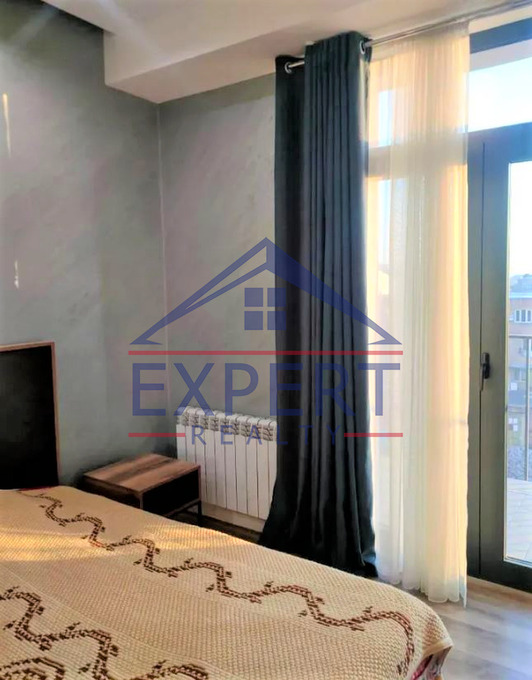 ԴԱՎԹԱՇԵՆ, ԱՆԱՍՏԱՍ ՄԻԿՈՅԱՆ ՓՈՂՈՑ, 3 ՍԵՆՅԱԿ