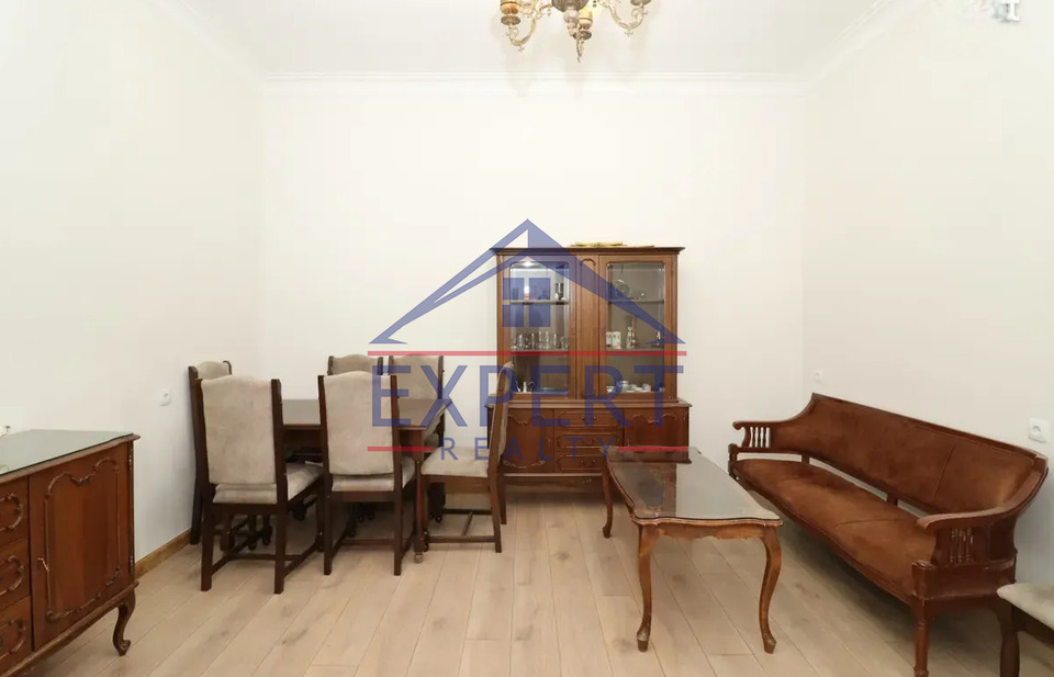 ԿԵՆՏՐՈՆ, ԱԲՈՎՅԱՆ ՓՈՂՈՑ, 3 ՍԵՆՅԱԿ