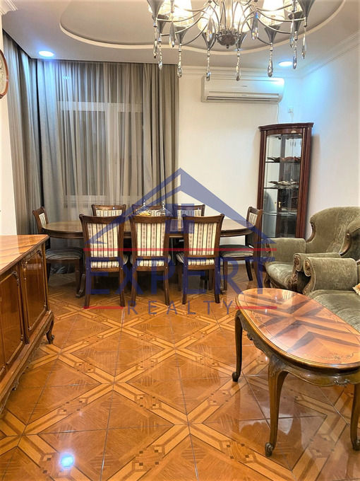 ԿԵՆՏՐՈՆ, ՌՈՍՏՈՄԻ ՓՈՂՈՑ, 3 ՍԵՆՅԱԿ