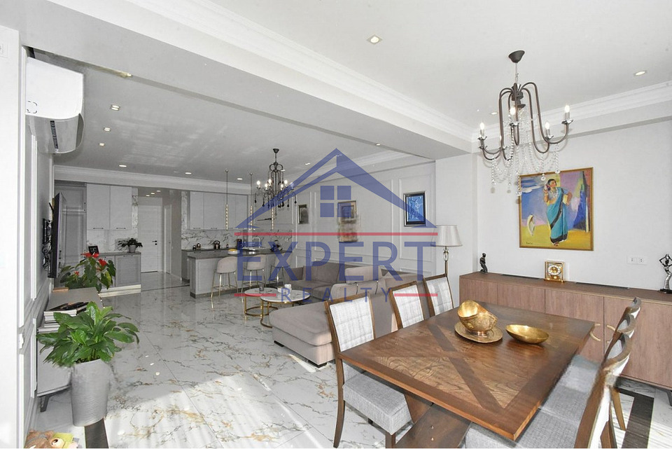 ԿԵՆՏՐՈՆ, ԱՆՏԱՌԱՅԻՆ ՓՈՂՈՑ, 3 ՍԵՆՅԱԿ