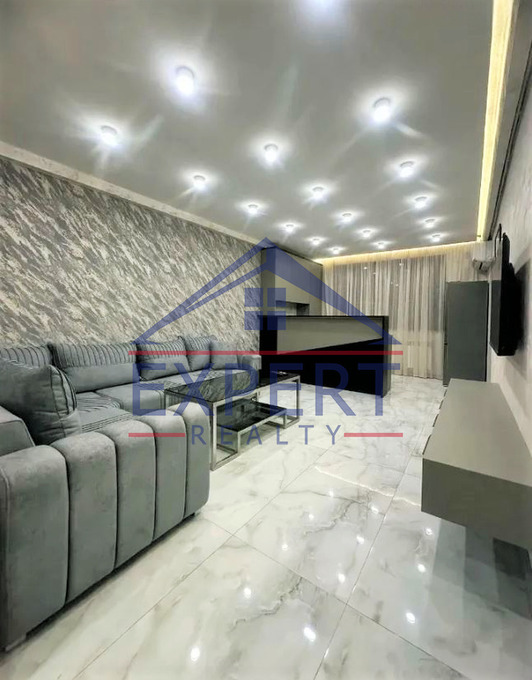 ԿԵՆՏՐՈՆ, ԿՈՂԲԱՑՈՒ ՓՈՂՈՑ, 2 ՍԵՆՅԱԿ