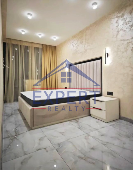 ԿԵՆՏՐՈՆ, ԿՈՂԲԱՑՈՒ ՓՈՂՈՑ, 2 ՍԵՆՅԱԿ