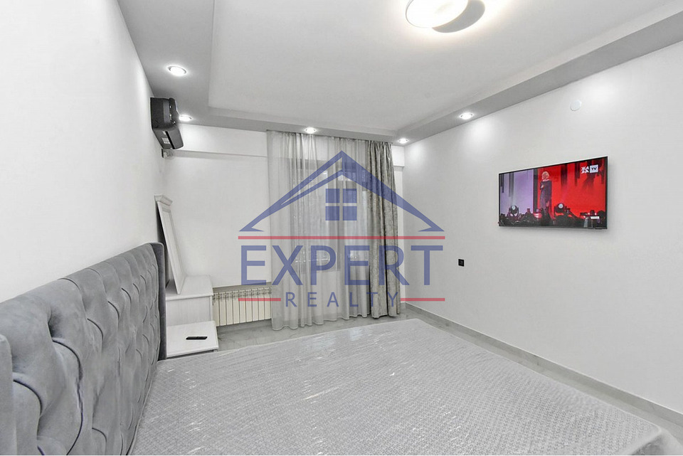 ԿԵՆՏՐՈՆ, ՄԱՇՏՈՑԻ ՊՈՂՈՏԱ, 3 ՍԵՆՅԱԿ