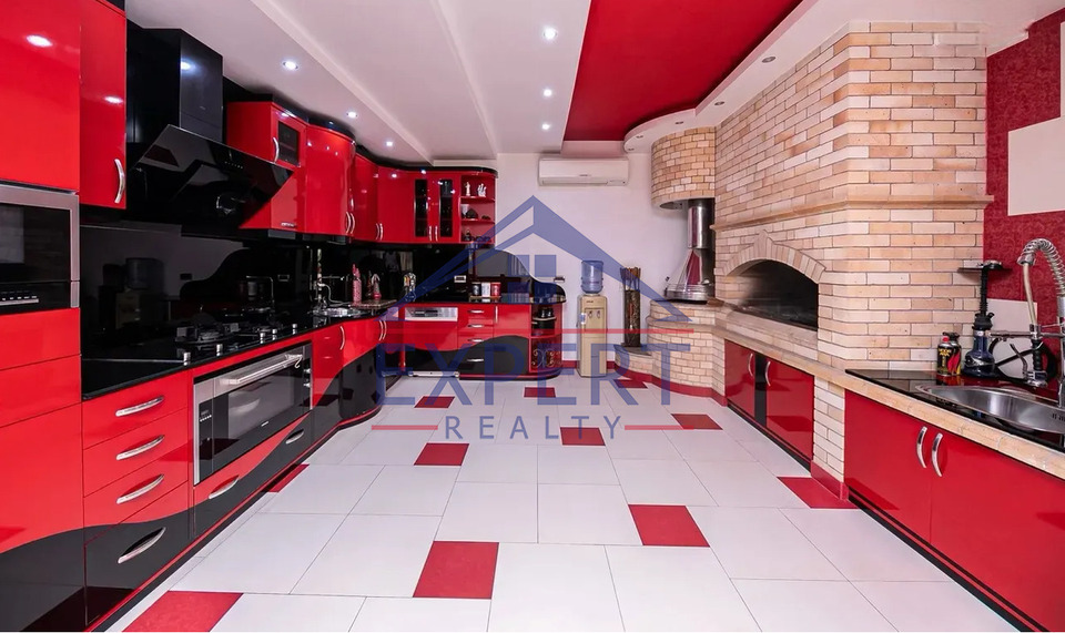 ՆՈՐ ՆՈՐՔ, ՄՈԼԴՈՎԱԿԱՆ ՓՈՂՈՑ, 8 ՍԵՆՅԱԿ