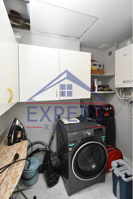 ԿԵՆՏՐՈՆ, ՍԱՐՄԵՆԻ ՓՈՂՈՑ, 3 ՍԵՆՅԱԿ