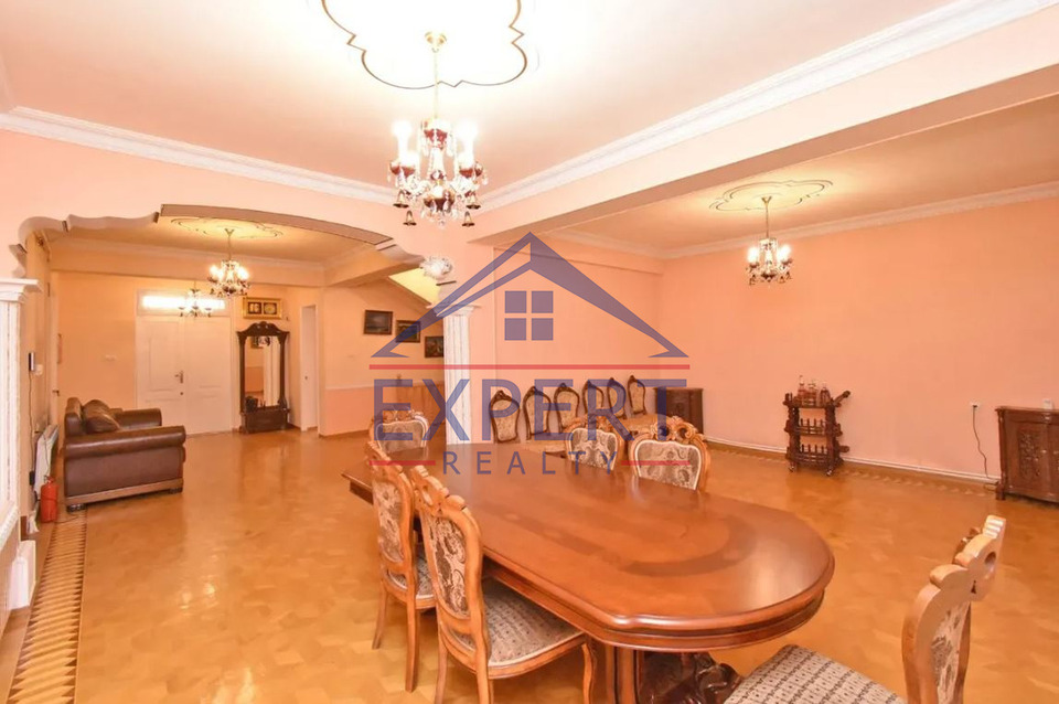 ՆՈՐՔ ՄԱՐԱՇ, 6-ՐԴ ՓՈՂՈՑ, 7 ՍԵՆՅԱԿ