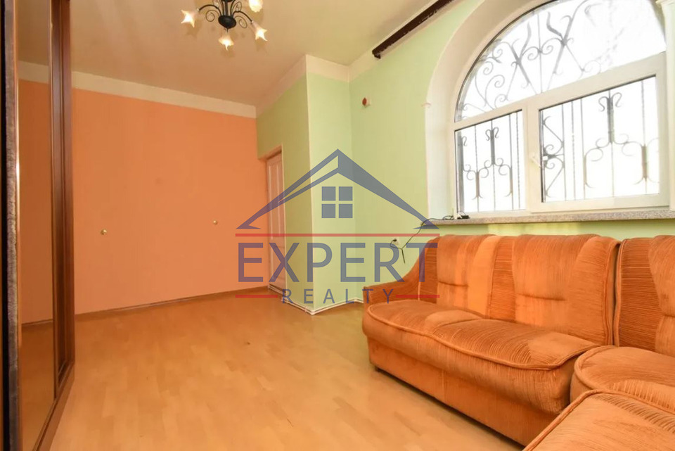 ՆՈՐՔ ՄԱՐԱՇ, 6-ՐԴ ՓՈՂՈՑ, 7 ՍԵՆՅԱԿ