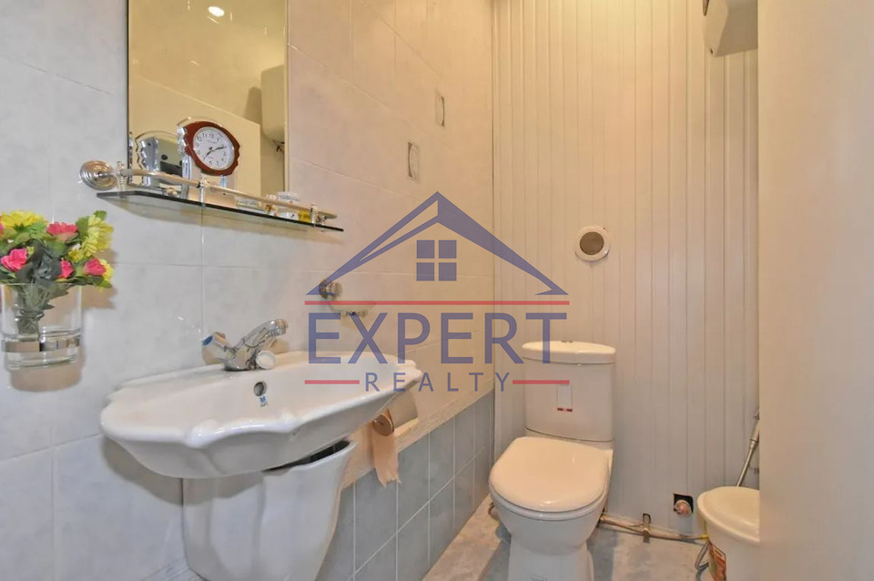 ՆՈՐՔ ՄԱՐԱՇ, 6-ՐԴ ՓՈՂՈՑ, 7 ՍԵՆՅԱԿ