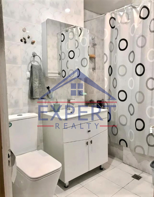 ԿԵՆՏՐՈՆ, ՏԻԳՐԱՆ ՄԵԾ ՊՈՂՈՏԱ, 2 ՍԵՆՅԱԿ