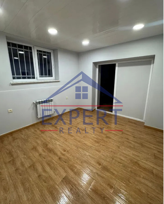 ԿԵՆՏՐՈՆ, ՌԱՖԱՅԵԼ ԼԵՄԻՆԿԻ ՓՈՂՈՑ, 80 ՔՄ