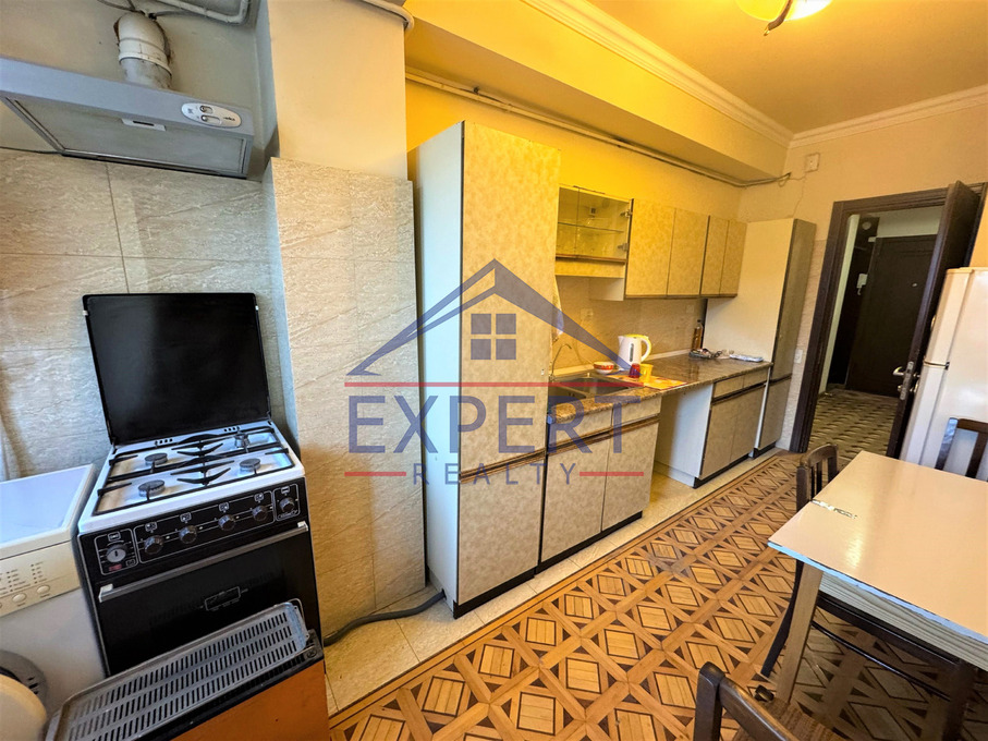 ԱՐԱԲԿԻՐ, ԵՐԶՆԿՅԱՆ ՓՈՂՈՑ