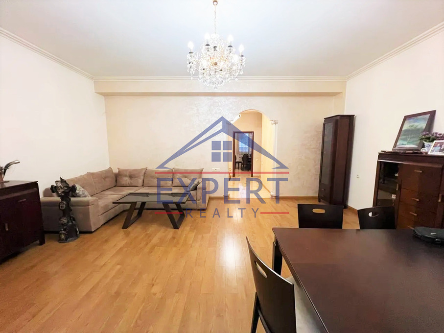 ԱՎԱՆ, ԾԱՐԱՎ ԱՂԲՅՈՒՐԻ ՓՈՂՈՑ, 5 ՍԵՆՅԱԿ