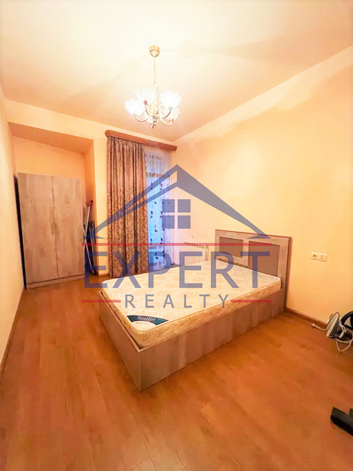 ԱՎԱՆ, ԾԱՐԱՎ ԱՂԲՅՈՒՐԻ ՓՈՂՈՑ, 5 ՍԵՆՅԱԿ