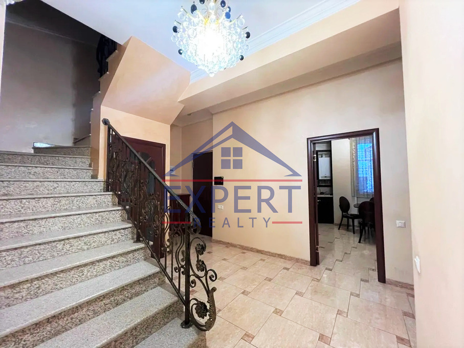 ԱՎԱՆ, ԾԱՐԱՎ ԱՂԲՅՈՒՐԻ ՓՈՂՈՑ, 5 ՍԵՆՅԱԿ