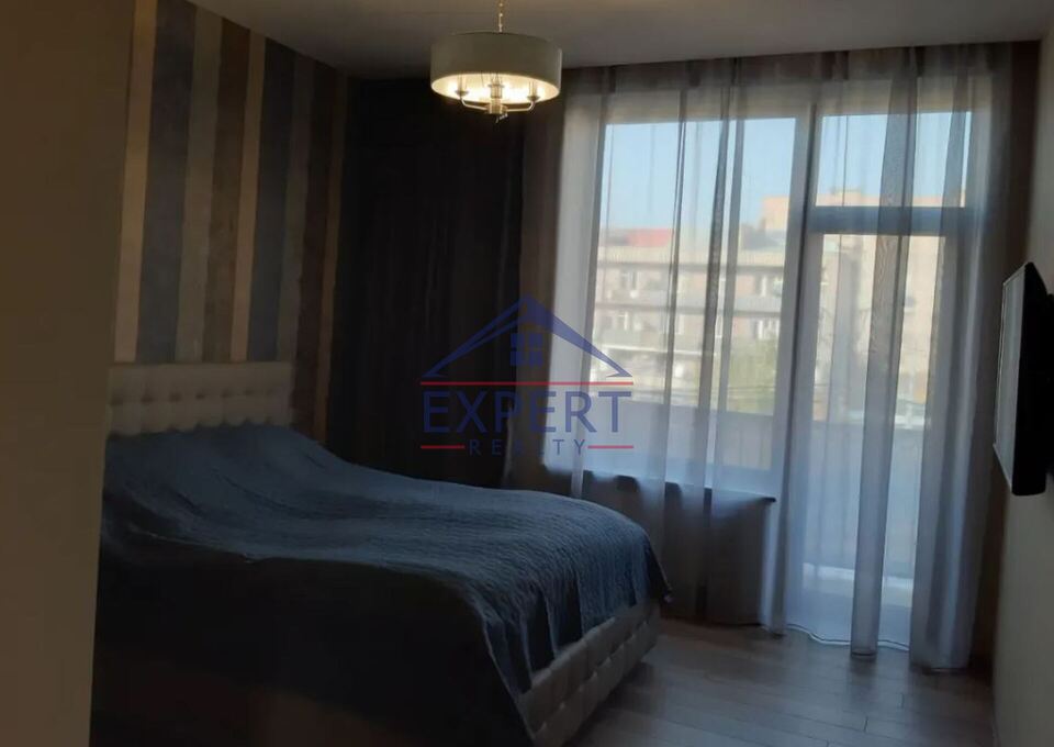 ԱՐԱԲԿԻՐ, ԿՈՄԻՏԱՍԻ ՊՈՂՈՏԱ, 4 ՍԵՆՅԱԿ