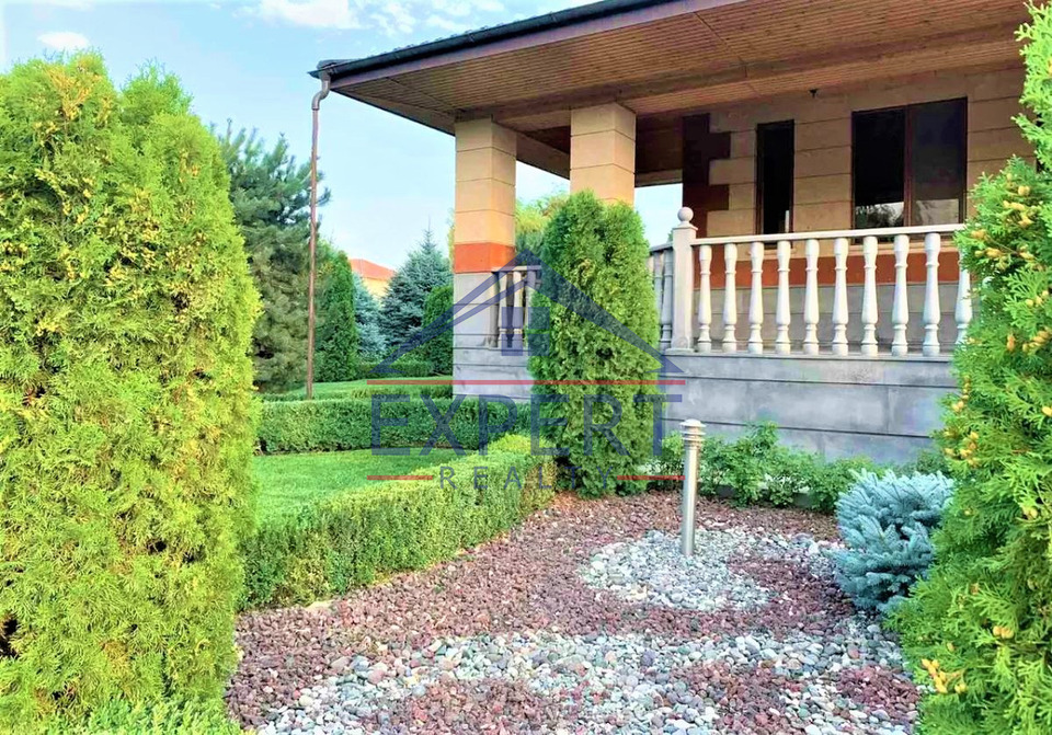 ՎԱՀԱԳՆԻ ԹԱՂԱՄԱՍ, 3 ՀԱՐԿ, 4 ՍԵՆՅԱԿ