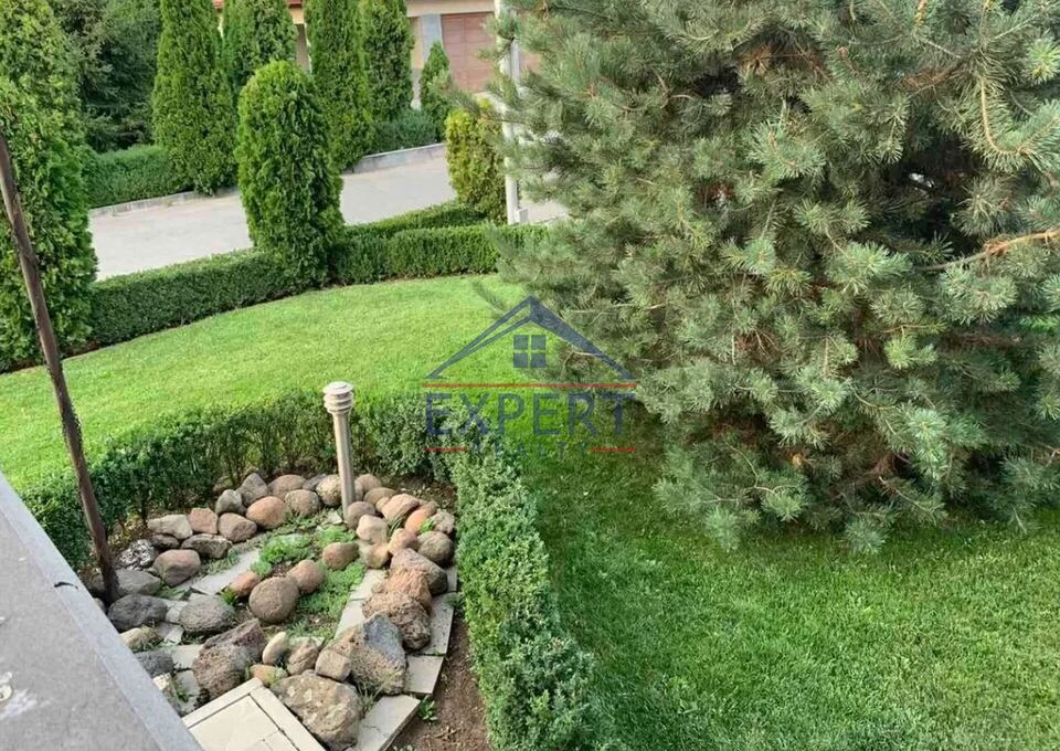 ՎԱՀԱԳՆԻ ԹԱՂԱՄԱՍ, 3 ՀԱՐԿ, 4 ՍԵՆՅԱԿ