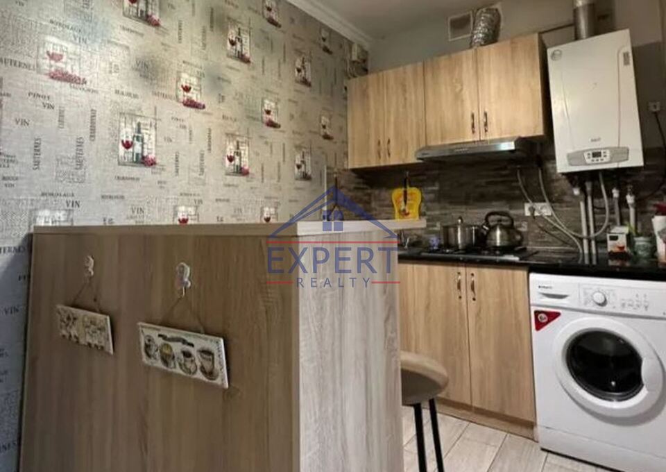 ԱՐԱԲԿԻՐ, ԿԻԵՎՅԱՆ ՓՈՂՈՑ, 2 ՍԵՆՅԱԿ