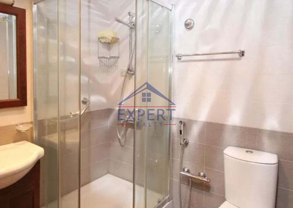 ԿԵՆՏՐՈՆ, ԲԱՂՐԱՄՅԱՆ ՊՈՂՈՏԱ, 2 ՍԵՆՅԱԿ