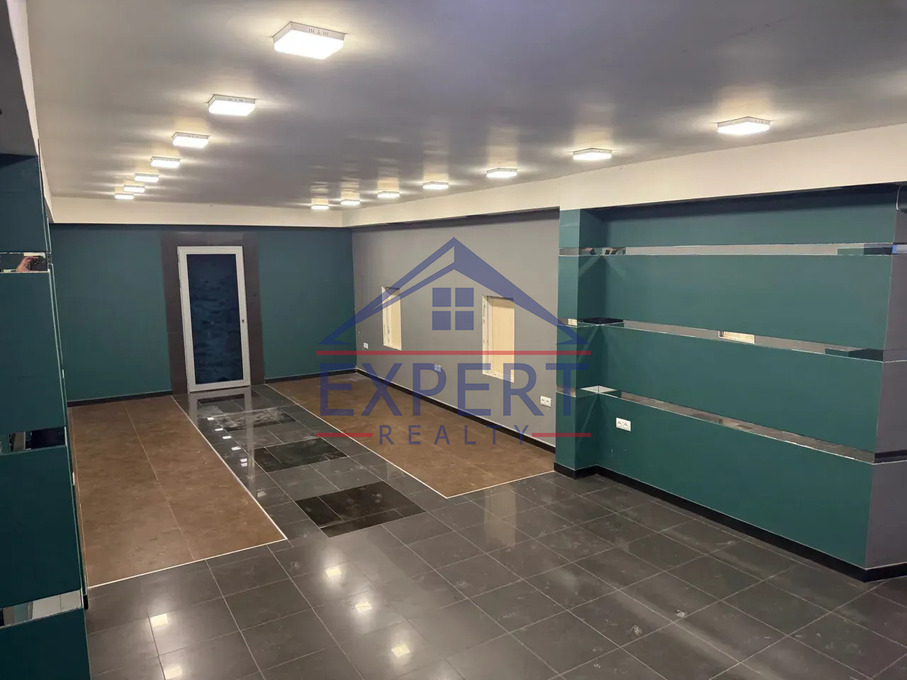 ԿԵՆՏՐՈՆ, ՉԱՐԵՆՑԻ ՓՈՂՈՑ, 200 ՔՄ