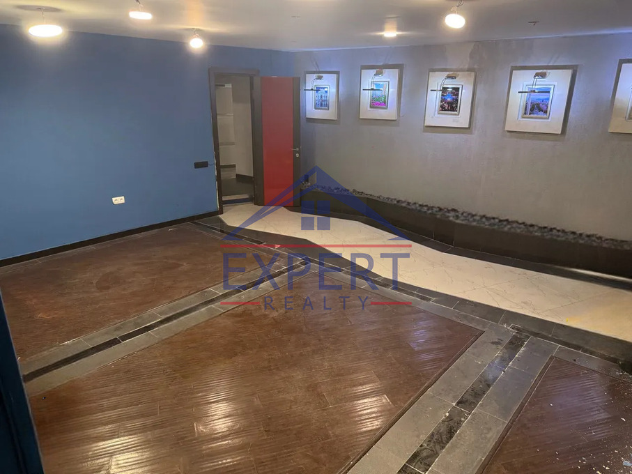 ԿԵՆՏՐՈՆ, ՉԱՐԵՆՑԻ ՓՈՂՈՑ, 200 ՔՄ