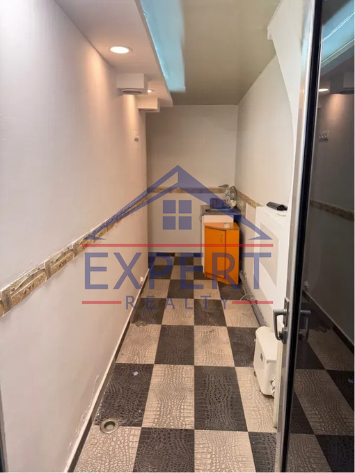 ԿԵՆՏՐՈՆ, ՉԱՐԵՆՑԻ ՓՈՂՈՑ, 200 ՔՄ