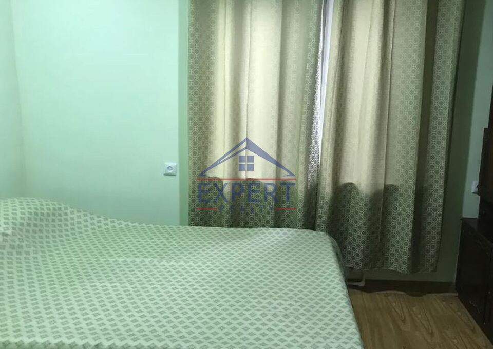 ԱՋԱՓՆՅԱԿ, ՖՈՒՉԻԿԻ ՓՈՂՈՑ, 3 ՍԵՆՅԱԿ