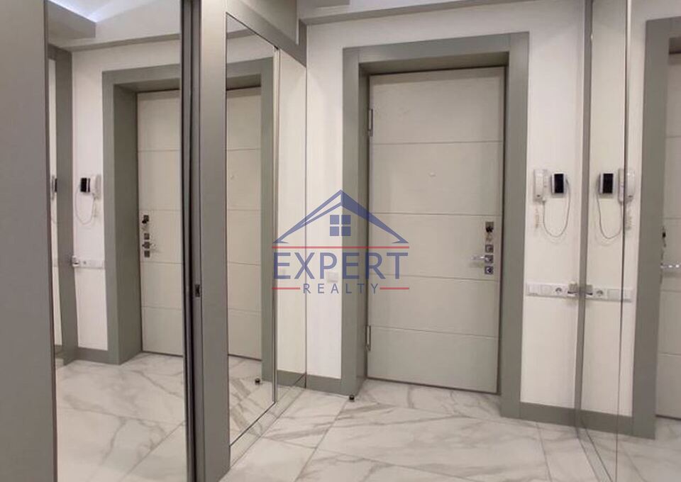 ԿԵՆՏՐՈՆ, ԱԼԵՔ ՄԱՆՈՒԿՅԱՆ ՓՈՂՈՑ, 4 ՍԵՆՅԱԿ