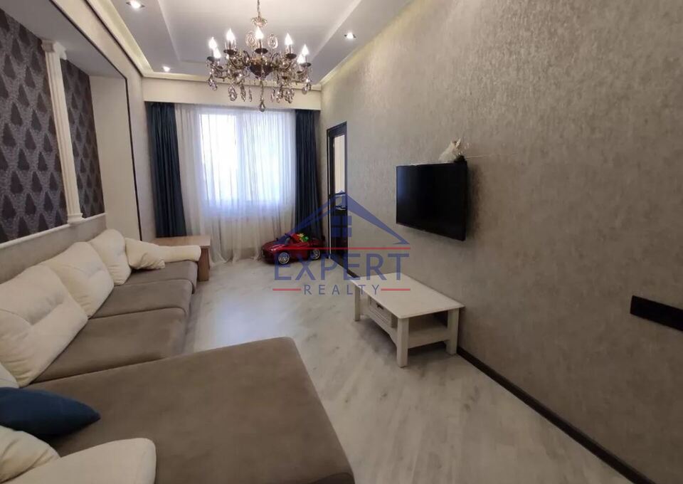 ԱՐԱԲԿԻՐ, ԿՈՄԻՏԱՍԻ ՊՈՂՈՏԱ, 3 ՍԵՆՅԱԿ