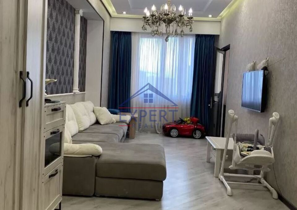 ԱՐԱԲԿԻՐ, ԿՈՄԻՏԱՍԻ ՊՈՂՈՏԱ, 3 ՍԵՆՅԱԿ