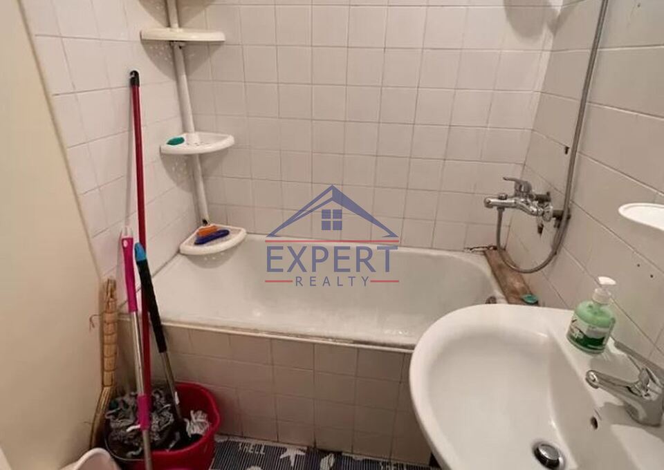 ԱՐԱԲԿԻՐ, ԳՅՈՒԼԲԵՆԿՅԱՆ ՓՈՂՈՑ, 3 ՍԵՆՅԱԿ