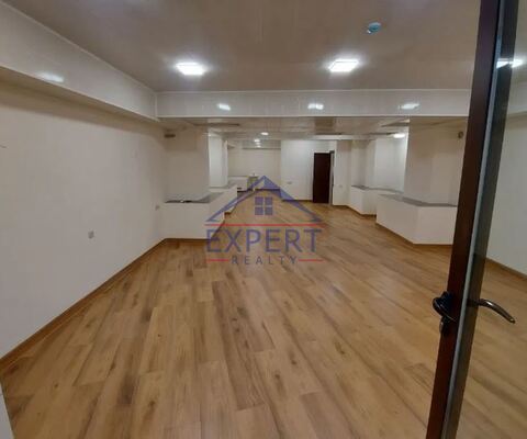 ԿԵՆՏՐՈՆ, ՊՈՒՇԿԻՆ ՓՈՂՈՑ, 73 ՔՄ