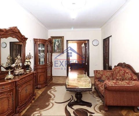 ԿԵՆՏՐՈՆ, ԽՈՐԵՆԱՑԻ ՓՈՂՈՑ, 3 ՍԵՆՅԱԿ