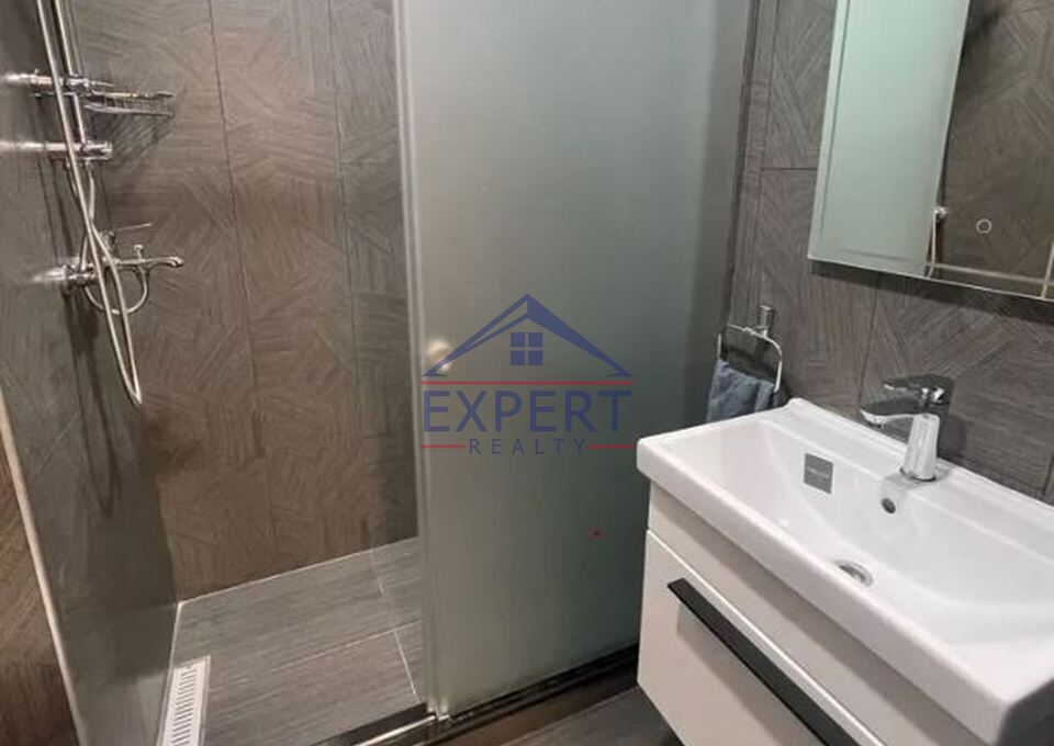 ԿԵՆՏՐՈՆ , ՍԱՐՅԱՆ Փ, 3ՍԵՆՅԱԿ