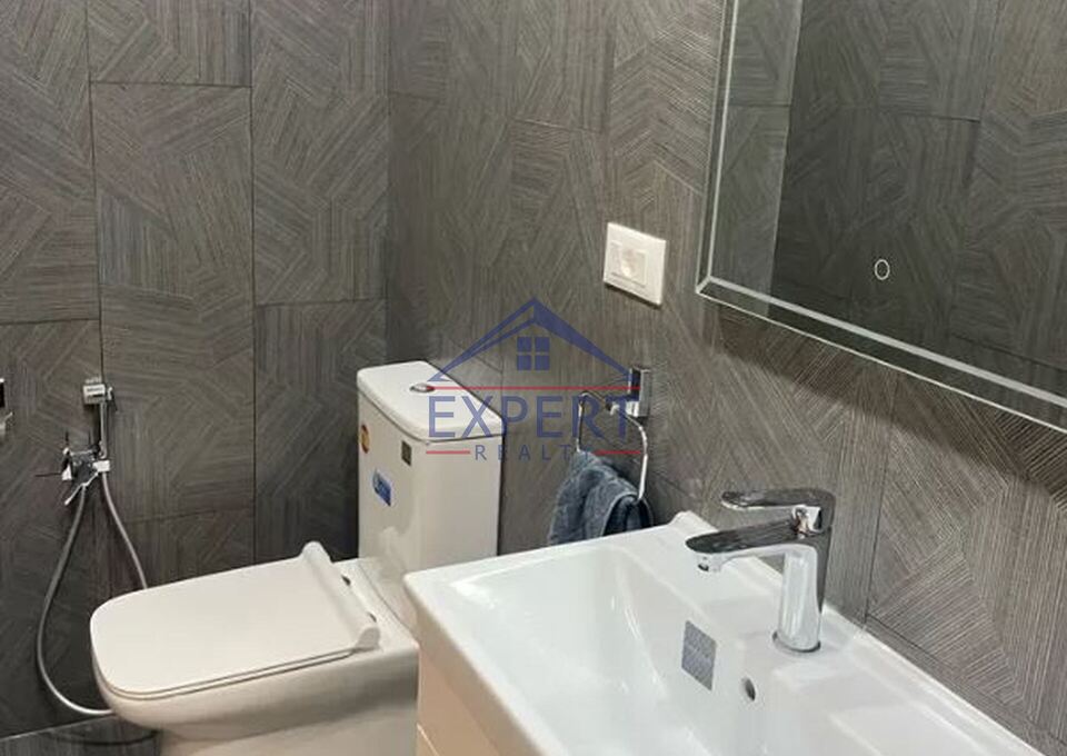 ԿԵՆՏՐՈՆ , ՍԱՐՅԱՆ Փ, 3ՍԵՆՅԱԿ