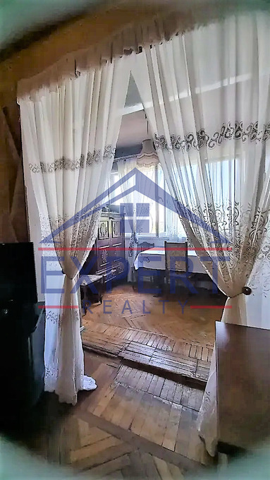 ԱՐԱԲԿԻՐ, ՆԻԿՈՂԱՅՈՍ ՏԻԳՐԱՆՅԱՆ ՓՈՂՈՑ, 3 ՍԵՆՅԱԿ