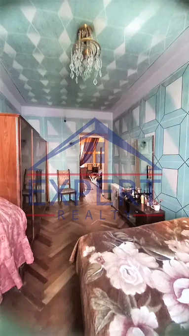 ԱՐԱԲԿԻՐ, ՆԻԿՈՂԱՅՈՍ ՏԻԳՐԱՆՅԱՆ ՓՈՂՈՑ, 3 ՍԵՆՅԱԿ