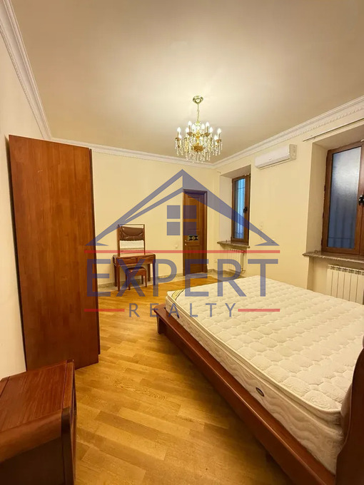 ԶԵՅԹՈՒՆ, ՊԱՐՈՒՅՐ ՍևԱԿԻ ՓՈՂՈՑ, 1 ՀԱՐԿԱՆԻ ՔԱՐԵ ՏՈՒՆ